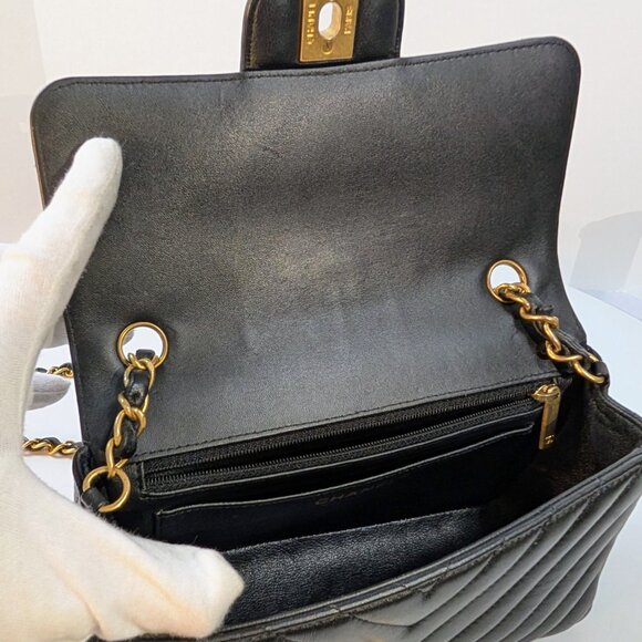 Chanel Black Classic Mini Chevron Quilted Lambskin Flap Bag - Picture 9 of 15